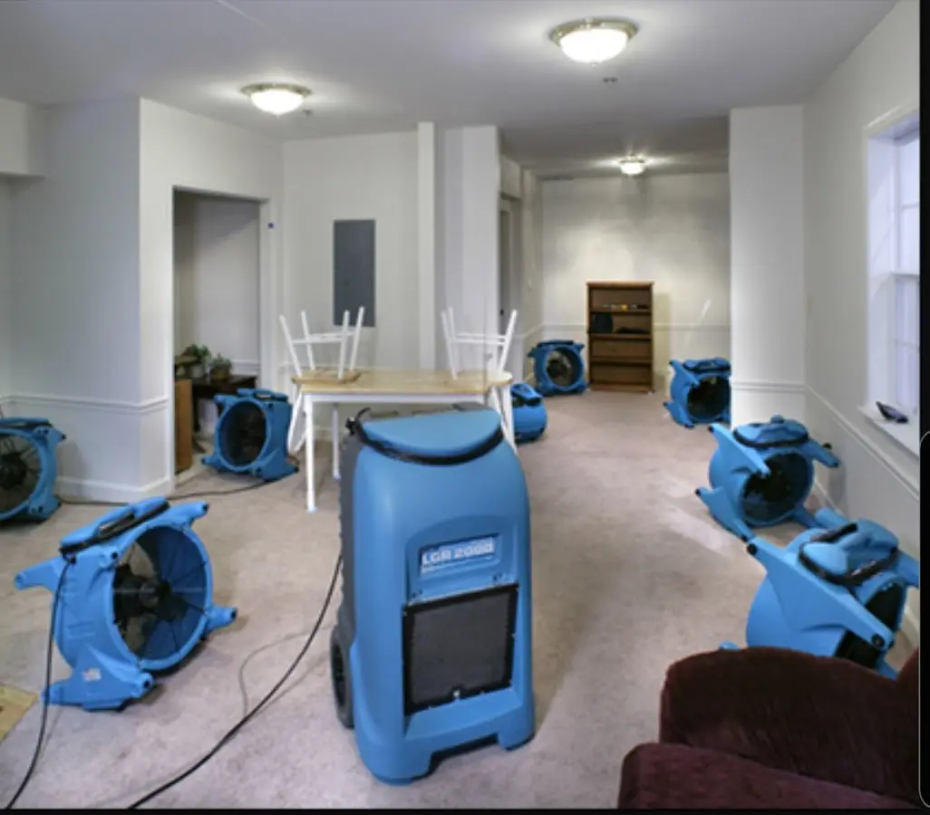 Air movers and dehumidifier setup for Water Extraction & Removal in Robinson