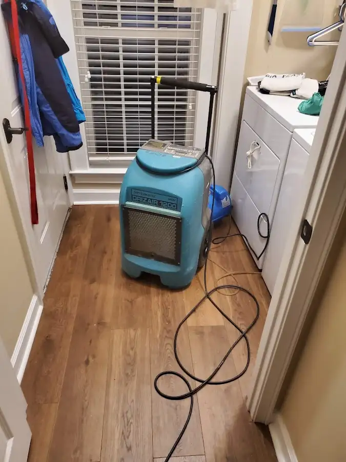 Commercial dehumidifier deployed for Crawl Space Restoration in Robinson